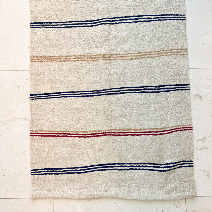 Vintage Rug No. 386