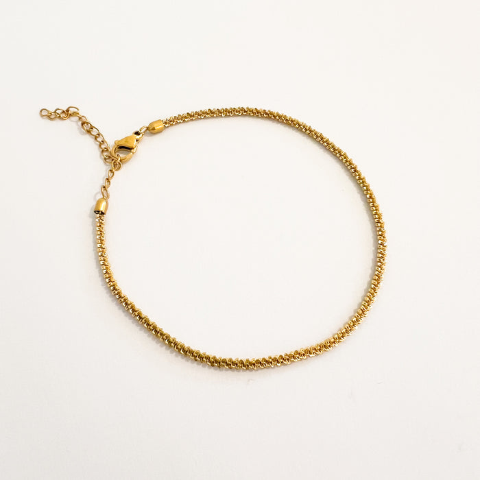 Rita chain anklet by Ellie Vail. 7.5" gold twisted chain anklet with 2" extender. Sweat, water and tarnish resistant. Made of marine grade stainless steel with gold plating.