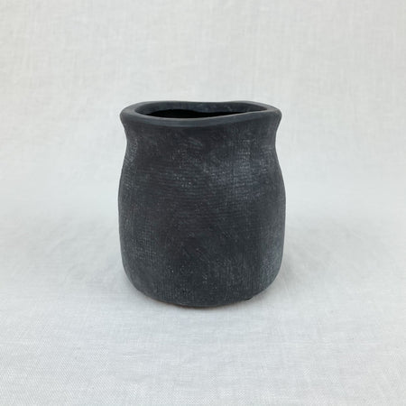 Flanders Farmhouse Vase in matte black ceramic.