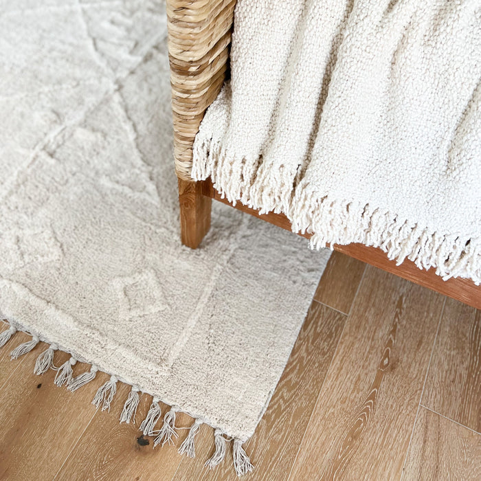 Ojai rug. The creamy soft texture of the rug compliments natural wood floors and neutral decor for bedroom or living room. 5' x 7'